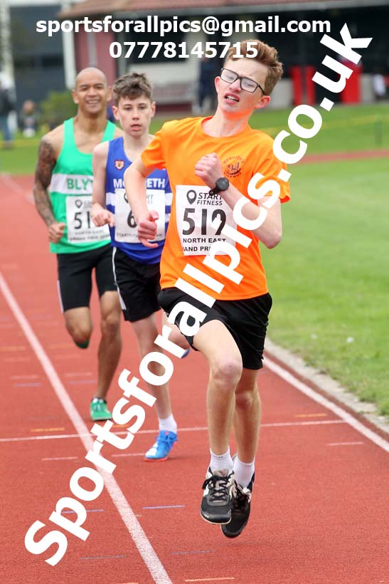 800 metres, NECAA Open Meeting, Morpeth, Sunday, September 27th. David T. Hewitson/Sports for All Pics